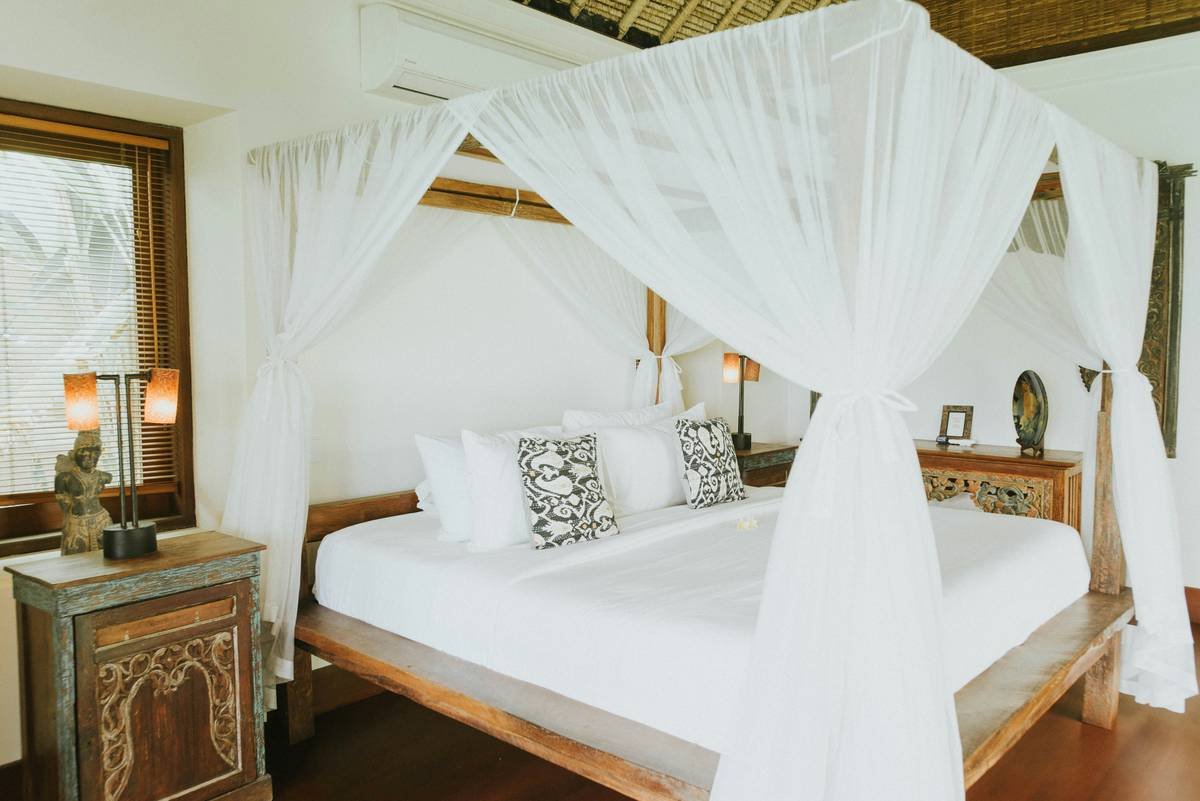 Affordable Canopy Bed Frames: Dreamy Style Without the Designer Price Tag